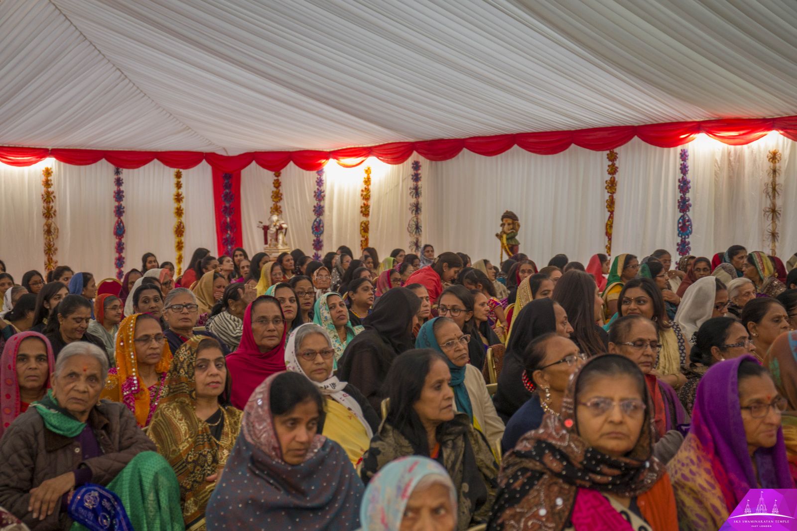 7D2A7008 copy - ©1987-2017 SKS Swaminarayan Temple East London